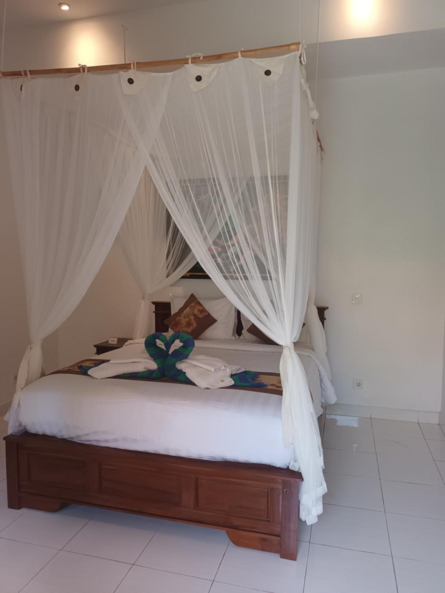 Isola D'Oro Lembongan Bed & Breakfast Nusa Lembongan  Ngoại thất bức ảnh